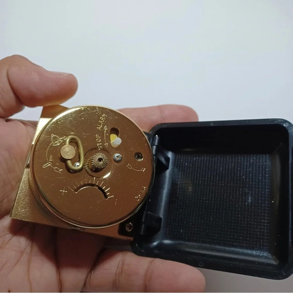 Westclox Travel Alarm Clock Analog Wind-Up Mechanical Folding Working - Picture 8 of 9